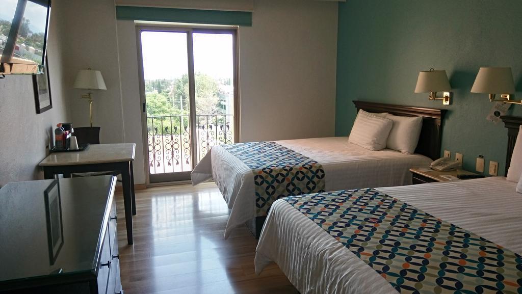Hg Hotel Zapopan Esterno foto
